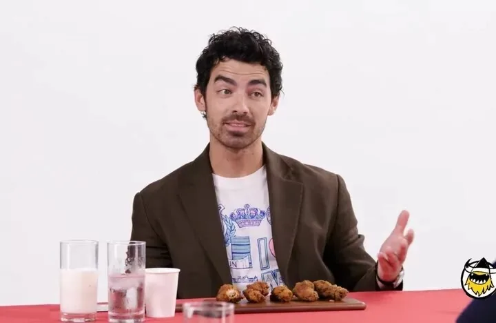 Imagen de la publicación: Joe Jonas confirma por error ¿'Camp Rock 3'?